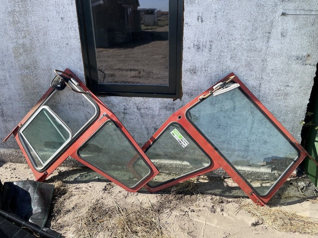 Sonstiges Traktorzubehör типа Sonstige MF 500 serie, Gebrauchtmaschine в Callantsoog (Фотография 3)