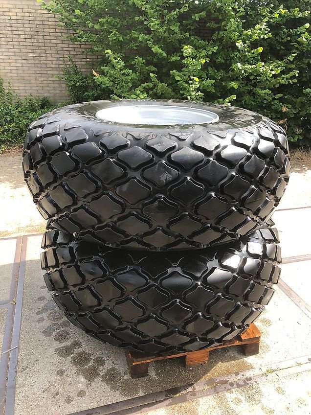 Sonstiges Traktorzubehör typu Sonstige Mitas MITAS BKT ALLIANCE BARUM M, Neumaschine v Goor (Obrázek 7)