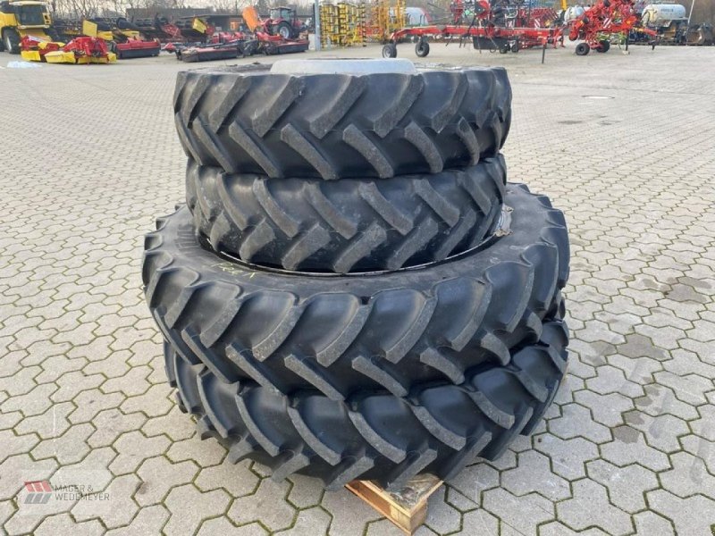 Sonstiges Traktorzubehör of the type Sonstige MITAS PFLEGERÄDER ZUM CASE MAXXUM, Gebrauchtmaschine in Oyten (Picture 1)