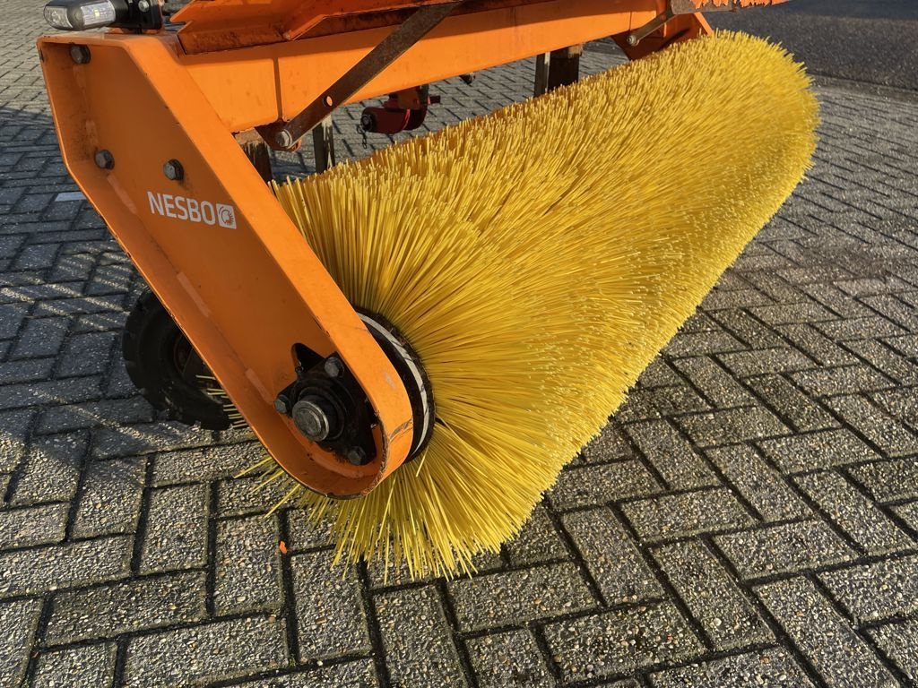 Sonstiges Traktorzubehör typu Sonstige Nesbo Veegmachine HF1600S, Gebrauchtmaschine v BOEKEL (Obrázek 9)