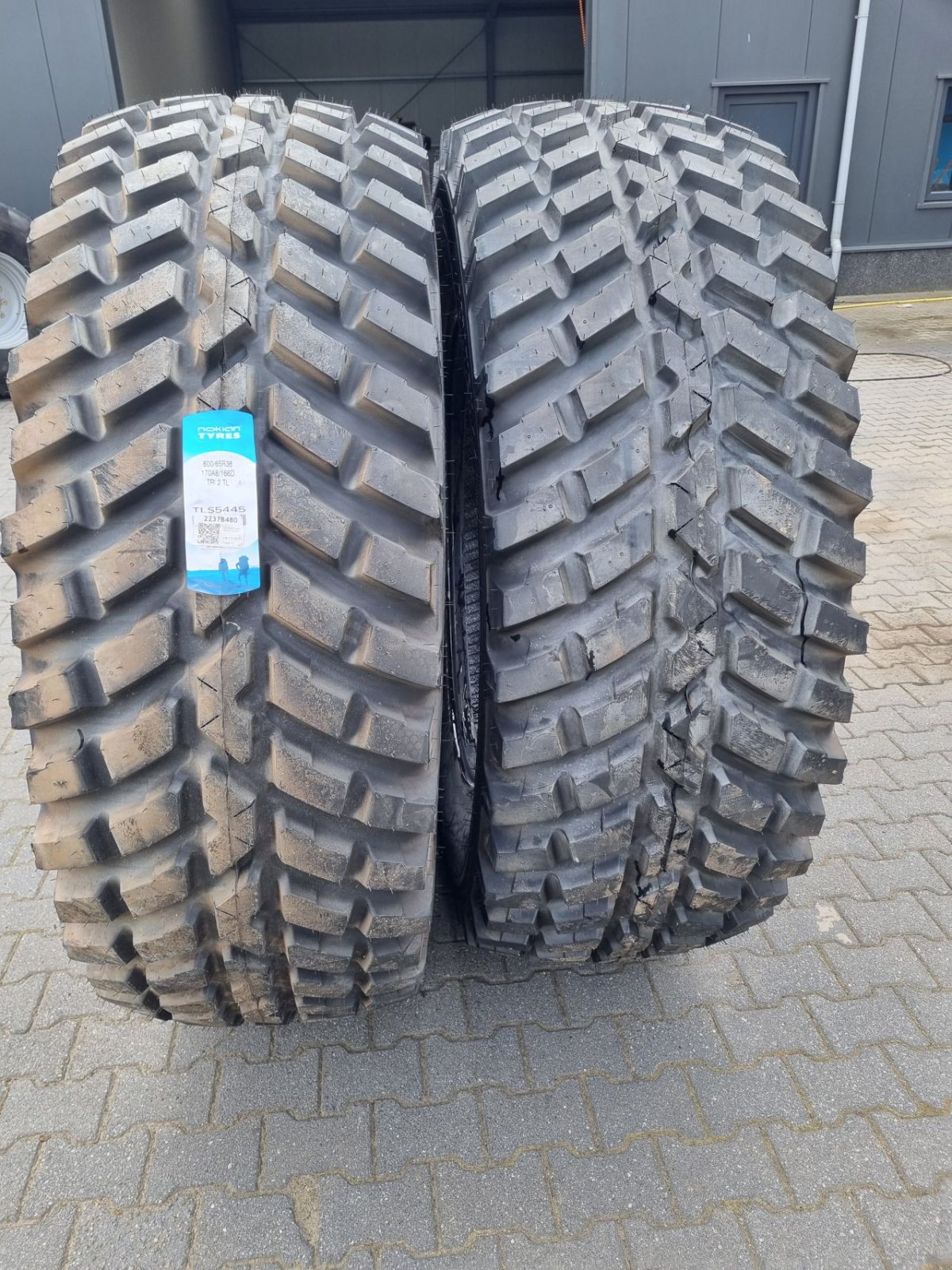 Sonstiges Traktorzubehör del tipo Sonstige Nokian TRI 2 600/65R38, Gebrauchtmaschine In Zwartemeer (Immagine 1)