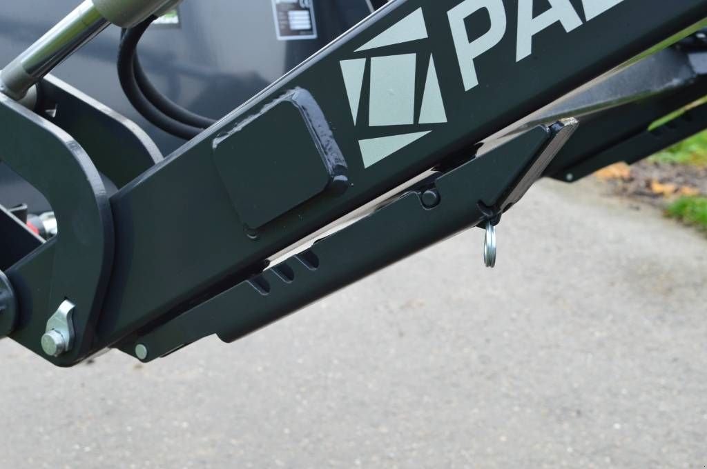 Sonstiges Traktorzubehör типа Sonstige Padagas FL200P voorlader voor compacttractoren, Neumaschine в Erichem (Фотография 9)