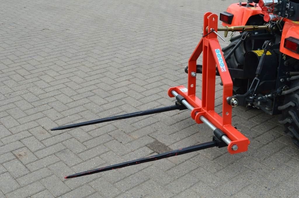 Sonstiges Traktorzubehör des Typs Sonstige Panther Balenprikker 3-punts Compacttractor, Neumaschine in Erichem (Bild 1)