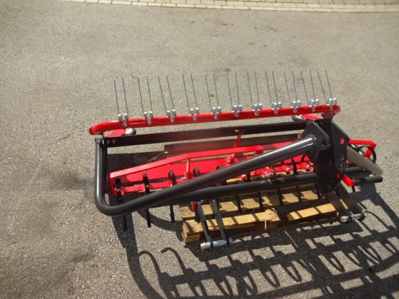 Sonstiges Traktorzubehör typu Sonstige R Modell mit Zinken und Planierschiene - Größen 1,6 Meter- 2 Meter- 2,4 Meter, Neumaschine v Neureichenau (Obrázek 17)