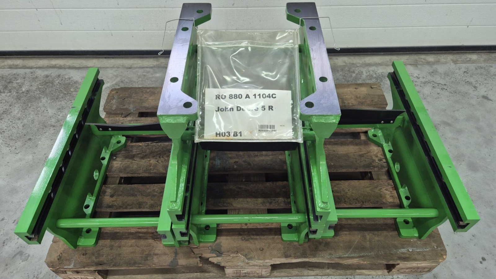 Sonstiges Traktorzubehör typu Sonstige Rockinger John Deere trekhaakframe trekhaakslede, Neumaschine v Schoonebeek (Obrázek 2)