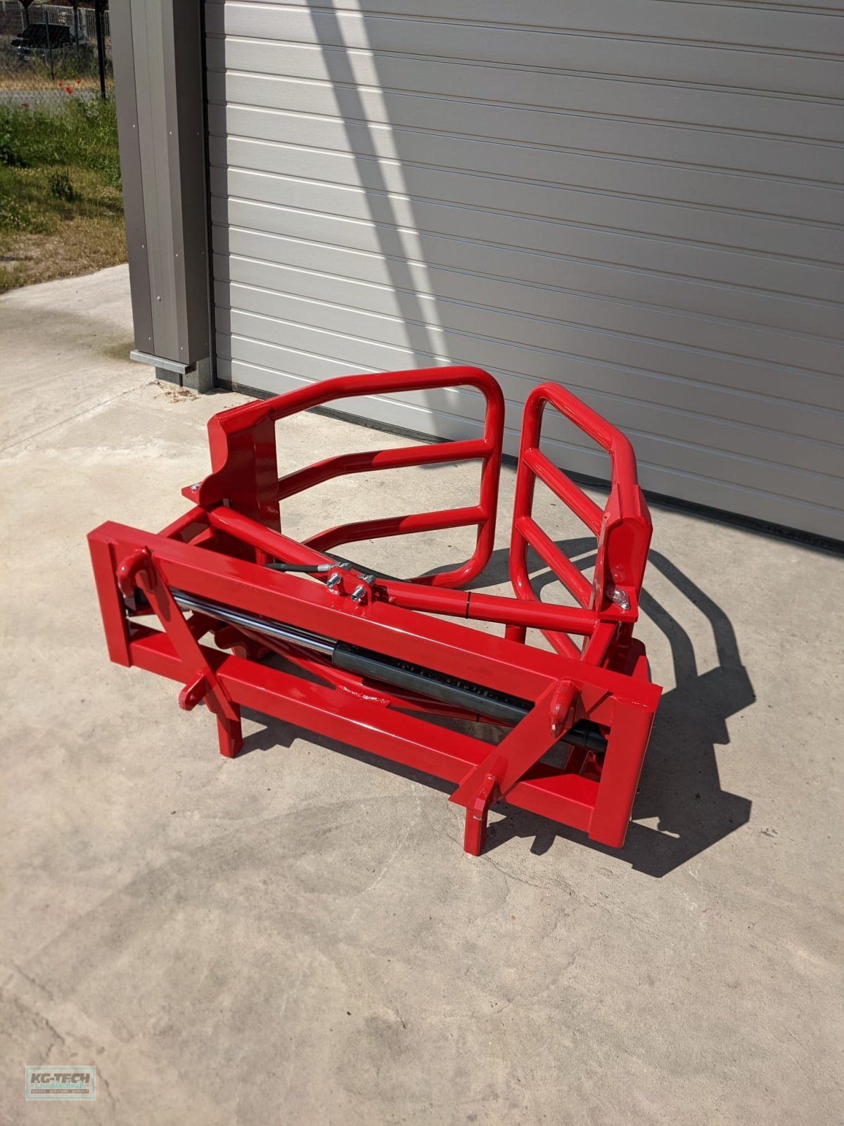 Sonstiges Traktorzubehör typu Sonstige Rundballenzange, Neumaschine v Hessisch Oldendorf (Obrázek 9)