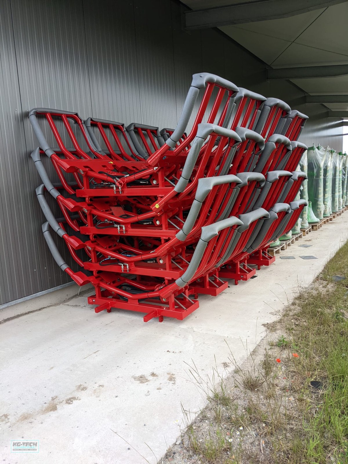 Sonstiges Traktorzubehör typu Sonstige Rundballenzange, Neumaschine v Hessisch Oldendorf (Obrázek 10)