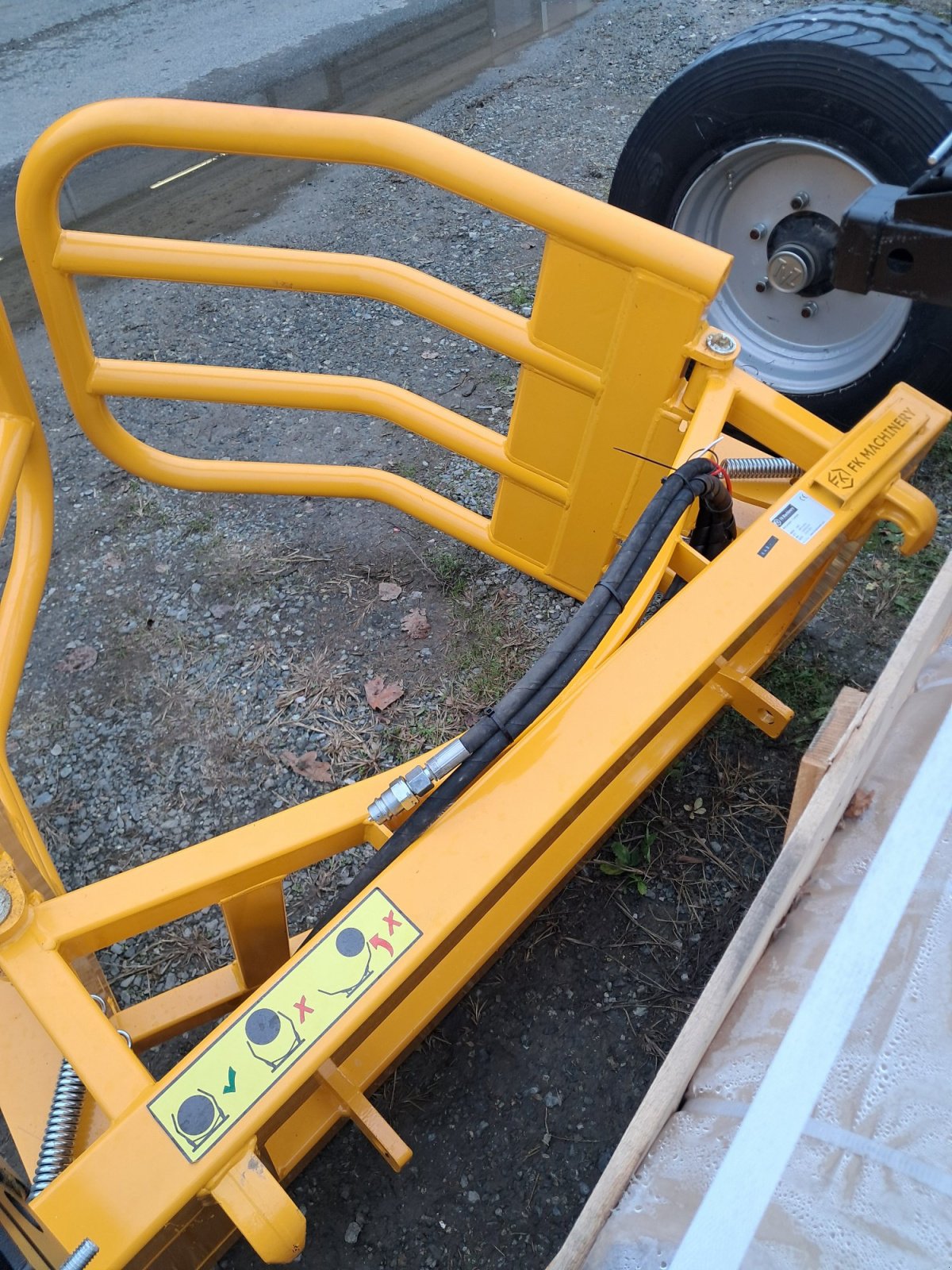 Sonstiges Traktorzubehör типа Sonstige Rundballenzange, Gebrauchtmaschine в Strem (Фотография 3)