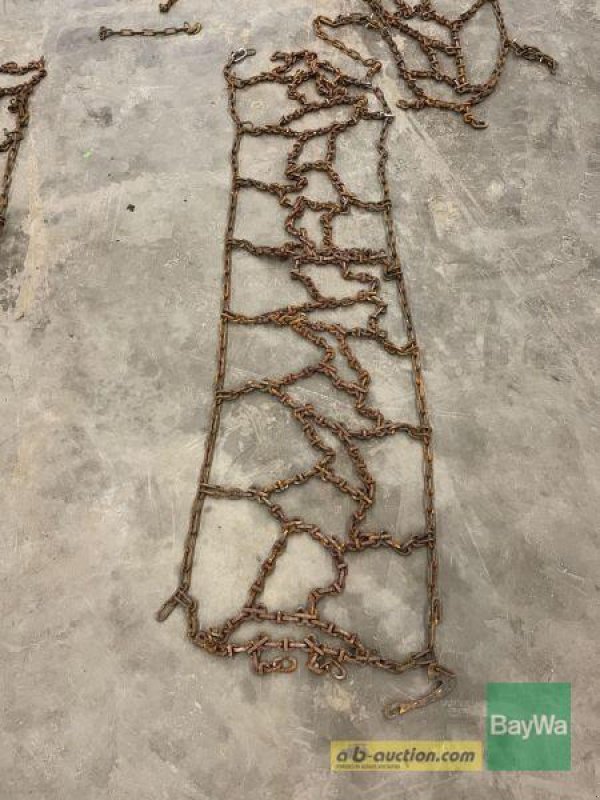 Sonstiges Traktorzubehör du type Sonstige SCHNEEKETTEN, Gebrauchtmaschine en Bamberg (Photo 1)