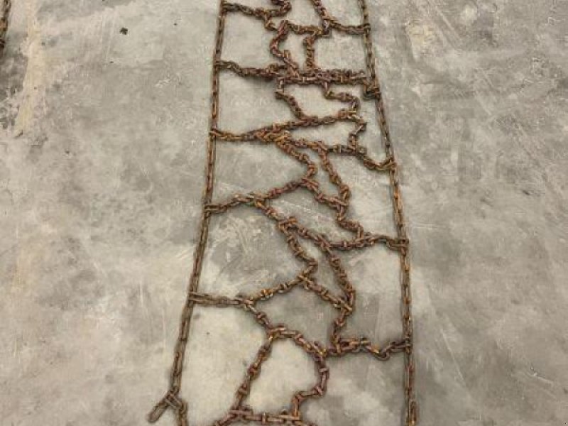 Sonstiges Traktorzubehör of the type Sonstige SCHNEEKETTEN, Gebrauchtmaschine in Bamberg (Picture 1)