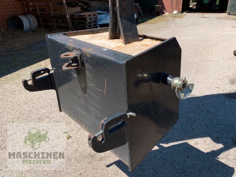 Sonstiges Traktorzubehör типа Sonstige Sonstige 800kg, Gebrauchtmaschine в Würzburg (Фотография 1)