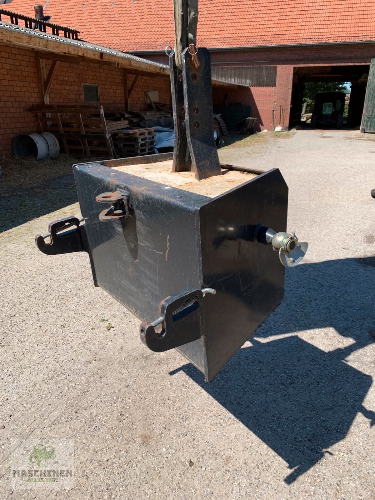Sonstiges Traktorzubehör des Typs Sonstige Sonstige 800kg, Gebrauchtmaschine in Würzburg (Bild 1)
