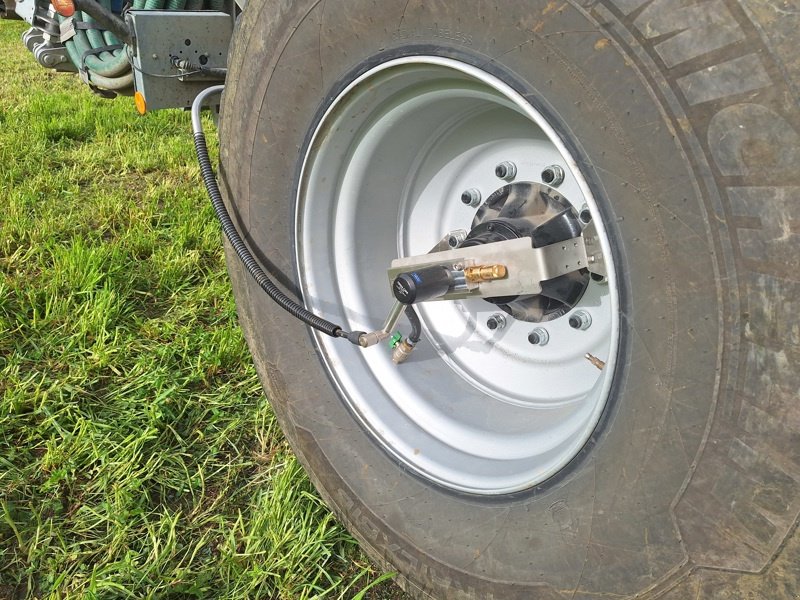 Sonstiges Traktorzubehör typu Sonstige Sonstiges, Gebrauchtmaschine v Chur (Obrázek 7)