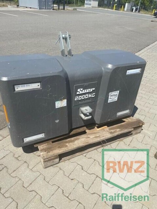 Sonstiges Traktorzubehör typu Sonstige Suer Frontgewicht 2000 kg, Gebrauchtmaschine v Mutterstadt (Obrázek 1)