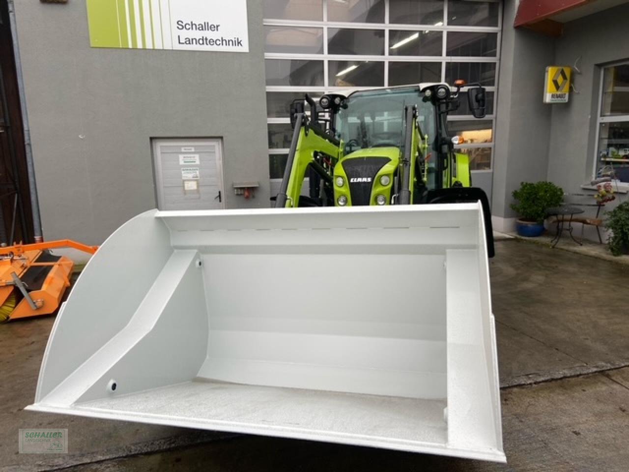 Sonstiges Traktorzubehör des Typs Sonstige Volumen-Hochkippschaufel mit Euroaufnahme, versch. Breiten, Neumaschine in Geiselhöring (Bild 4)