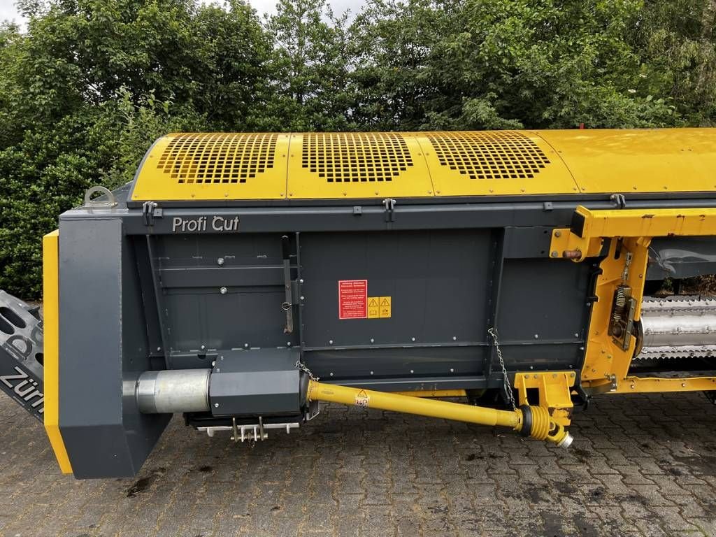 Sonstiges Traktorzubehör des Typs Sonstige Z&uuml;rn Proficut 620 maaibord, Gebrauchtmaschine in Luttenberg (Bild 1)