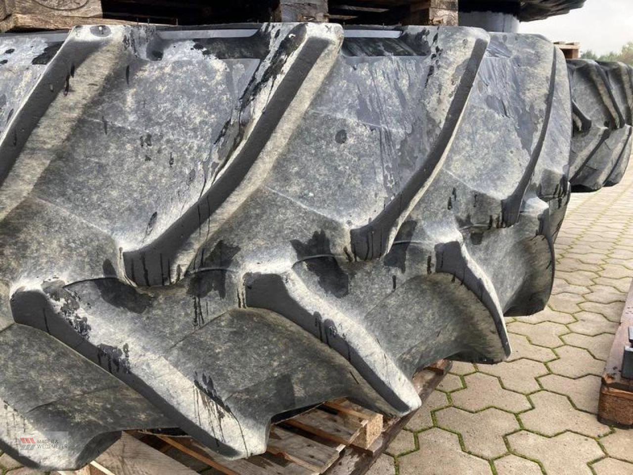 Sonstiges Traktorzubehör typu Sonstige ZWILLINGSRÄDER 600/65R34+650/85R38, Gebrauchtmaschine v Oyten (Obrázek 4)