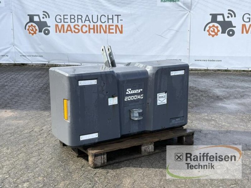 Sonstiges Traktorzubehör типа Suer Frontgewicht 2000 kg, Gebrauchtmaschine в Kruft (Фотография 1)