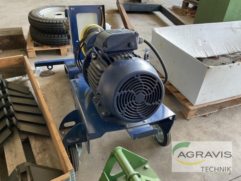 Sonstiges Traktorzubehör typu Tajfun EP 12, Gebrauchtmaschine v Nienburg (Obrázek 3)