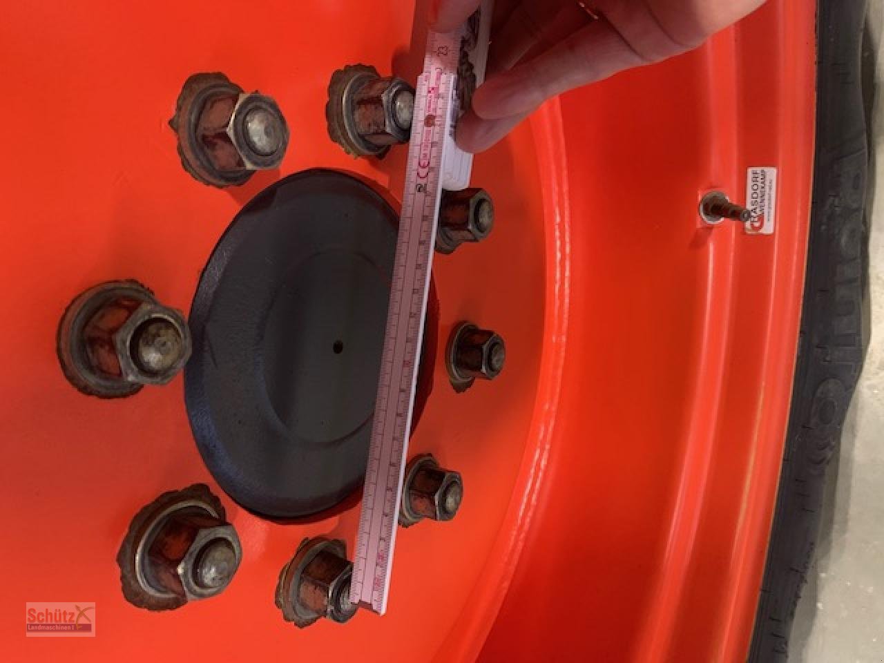 Sonstiges Traktorzubehör typu Taurus Pflegeräder 340/85 R48, 13.6 R28 (Ex Kubota), Gebrauchtmaschine v Schierling (Obrázek 1)