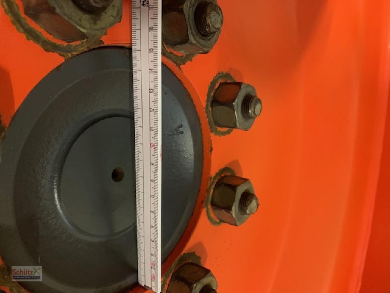 Sonstiges Traktorzubehör typu Taurus Pflegeräder 340/85 R48, 13.6 R28 (Ex Kubota), Gebrauchtmaschine v Schierling (Obrázek 10)