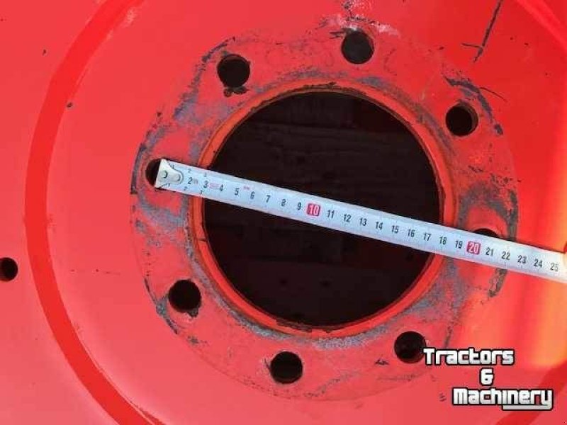 Sonstiges Traktorzubehör van het type Titan Velgen 15 - 34 vast klein steek, Gebrauchtmaschine in Zevenaar (Foto 2)