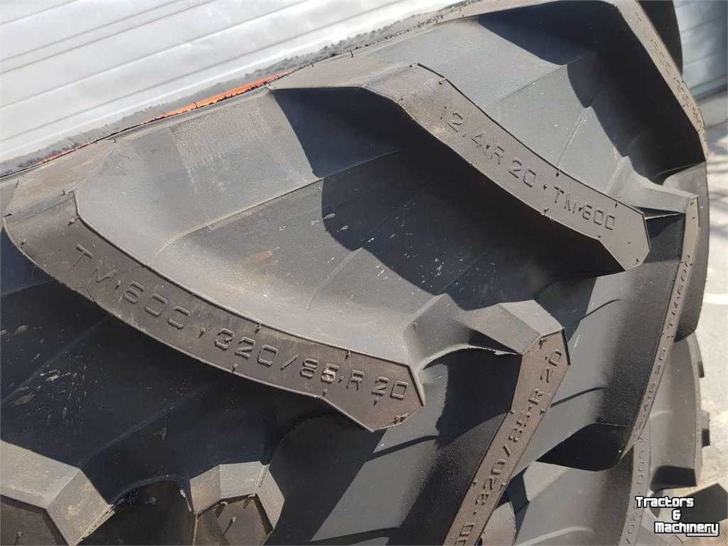 Sonstiges Traktorzubehör van het type Trelleborg 320/85xR20 wiel compleet 3208520, Gebrauchtmaschine in Zevenaar (Foto 6)