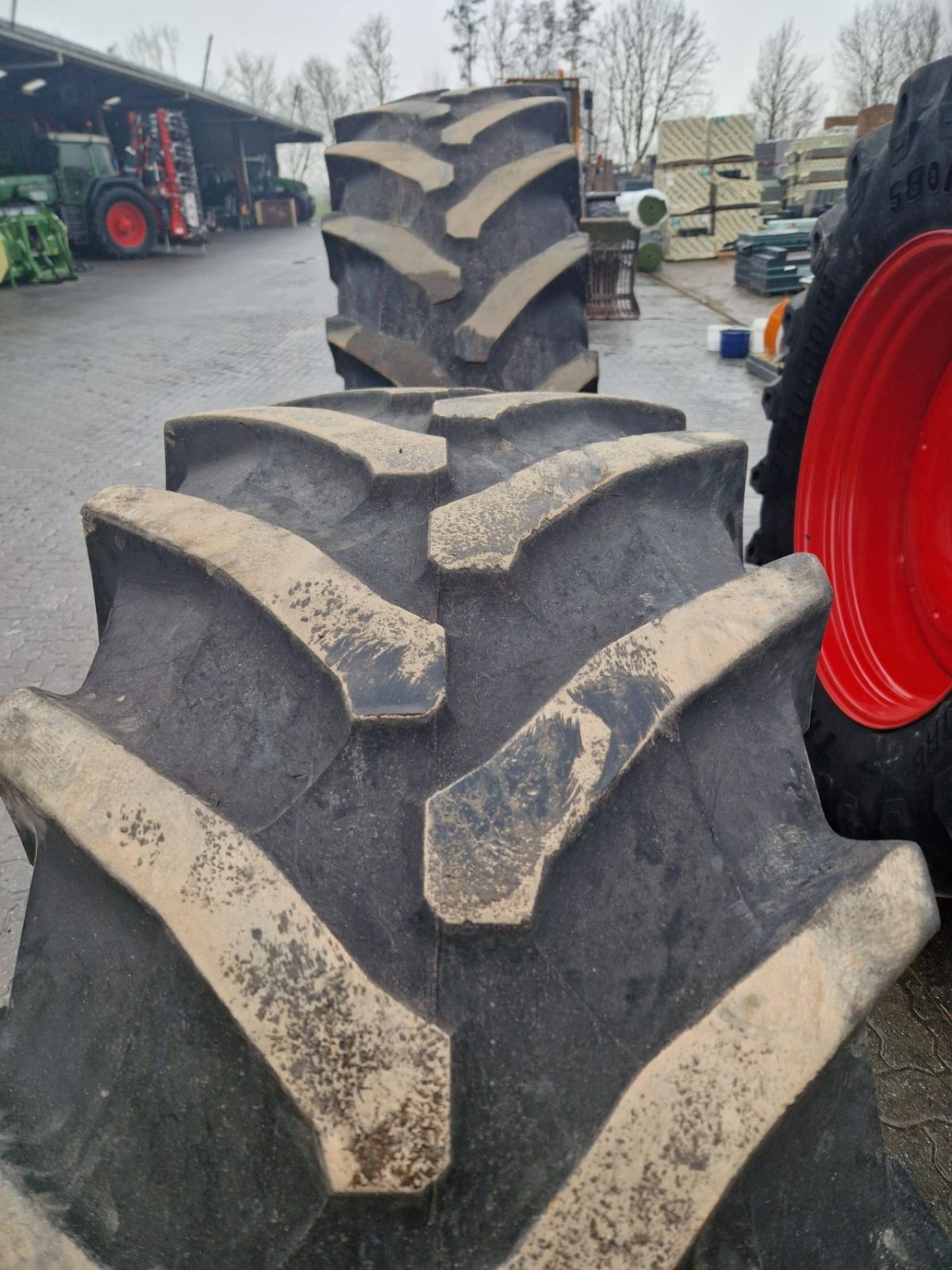 Sonstiges Traktorzubehör van het type Trelleborg 540/65R30 580/70R42, Gebrauchtmaschine in Kamperveen (Foto 6)