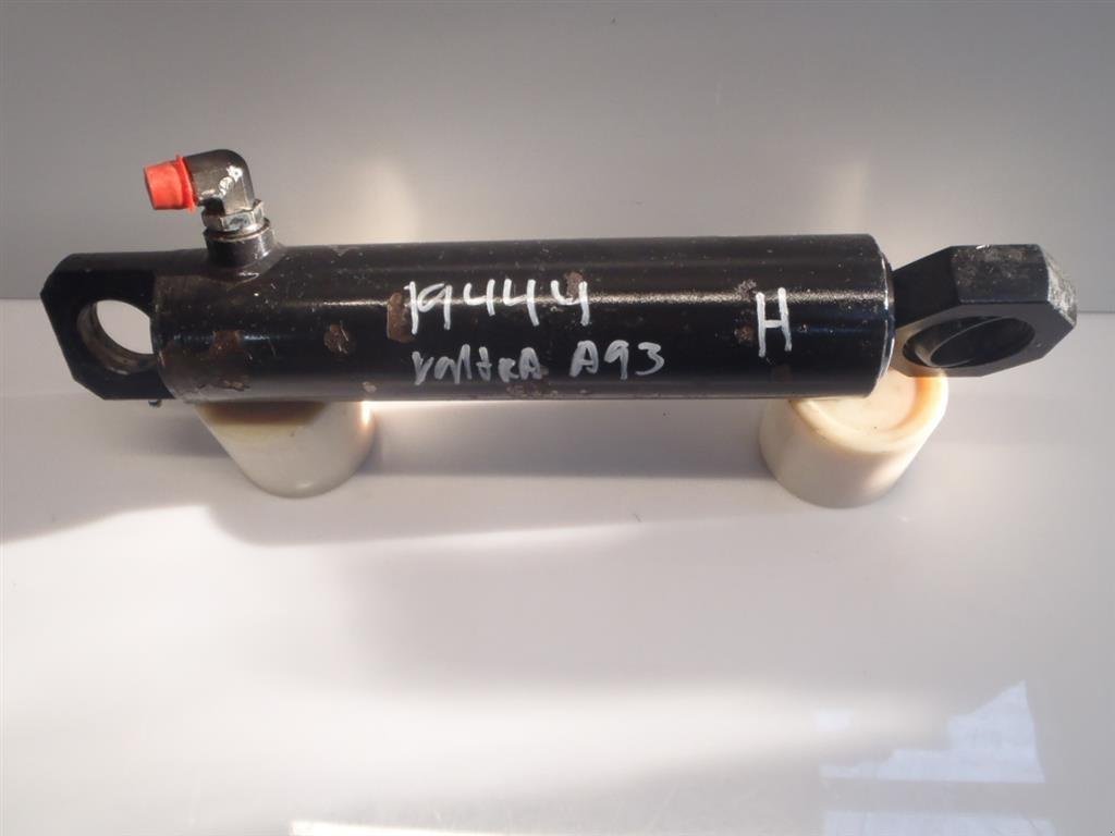 Sonstiges Traktorzubehör des Typs Valtra A93 Liftcylinder / Lift Cylinder, Gebrauchtmaschine in Viborg (Bild 2)