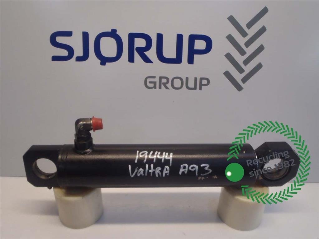 Sonstiges Traktorzubehör des Typs Valtra A93 Venstre Liftcylinder / Left Lift Cylinder, Gebrauchtmaschine in Viborg (Bild 1)