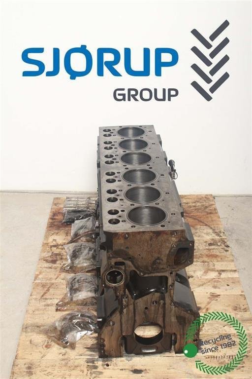 Sonstiges Traktorzubehör tipa Valtra S280 Motorblok / Engine Block, Gebrauchtmaschine u Viborg (Slika 1)