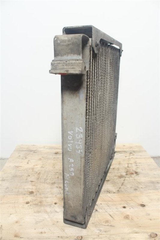 Sonstiges Traktorzubehör типа Volvo A25 D Kondensor / Condenser, Gebrauchtmaschine в Viborg (Фотография 3)