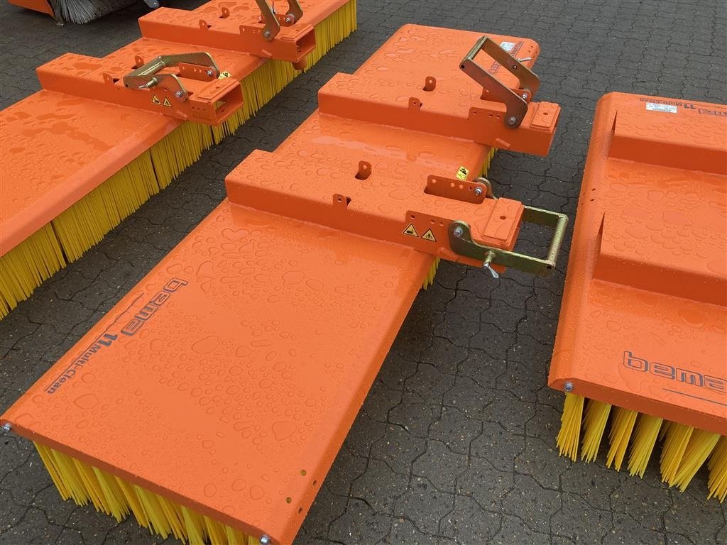 Sonstiges Zubehör tipa Bema 1500-2500-3000 Passer til pallegaffelmontering, Gebrauchtmaschine u Roslev (Slika 5)