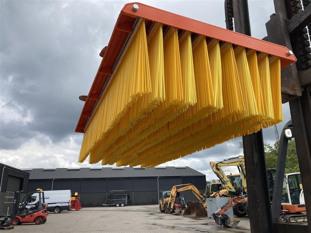 Sonstiges Zubehör tipa Bema 1500-2500-3000 Passer til pallegaffelmontering, Gebrauchtmaschine u Roslev (Slika 11)