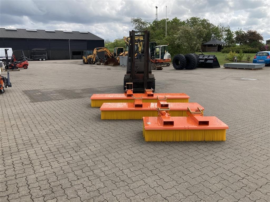 Sonstiges Zubehör tipa Bema 1500-2500-3000 Passer til pallegaffelmontering, Gebrauchtmaschine u Roslev (Slika 22)