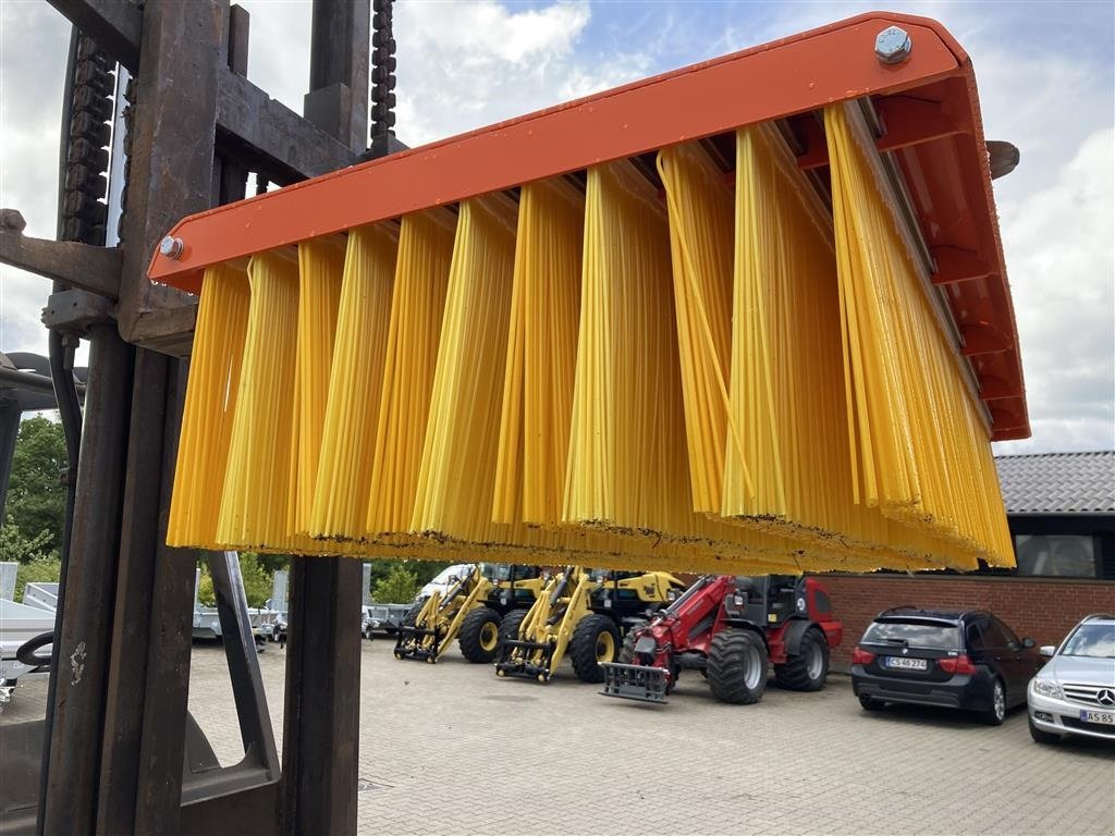 Sonstiges Zubehör tipa Bema 1500-2500-3000 Passer til pallegaffelmontering, Gebrauchtmaschine u Roslev (Slika 13)