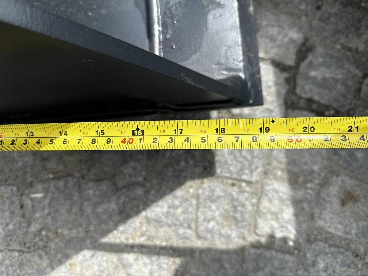 Sonstiges Zubehör des Typs Big Dutchman Böschungslöffel 140cm mit MS03 Symblock Aufnahme, Neumaschine in Göpfritz an der Wild (Bild 4)