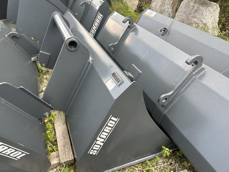 Sonstiges Zubehör des Typs Big Dutchman Schwergutschaufel 200 cm mit Bobcat Teleskoplader Aufnahme, Neumaschine in Göpfritz an der Wild (Bild 1)