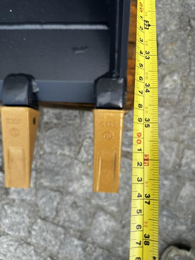 Sonstiges Zubehör typu Big Dutchman Tieflöffel 40cm mit MS03 Symblock Aufnahme, Neumaschine v Göpfritz an der Wild (Obrázek 4)