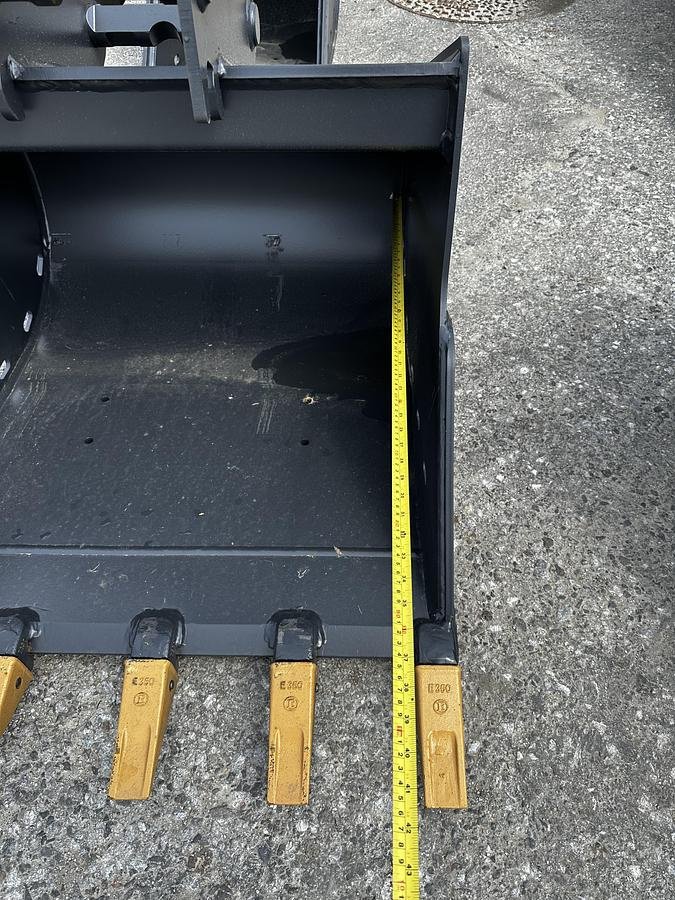 Sonstiges Zubehör typu Big Dutchman Tieflöffel 80cm mit MS03 Symblock Aufnahme, Neumaschine v Göpfritz an der Wild (Obrázek 4)