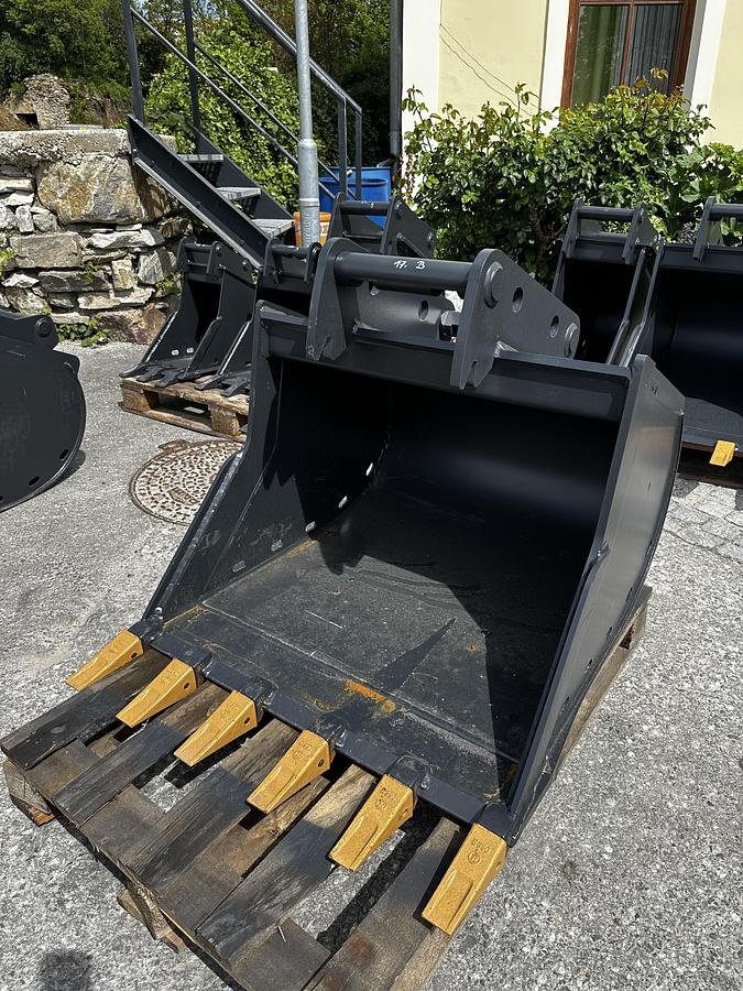 Sonstiges Zubehör του τύπου Big Dutchman Tieflöffel 90cm mit MS08 Symblock Aufnahme, Neumaschine σε Göpfritz an der Wild (Φωτογραφία 1)