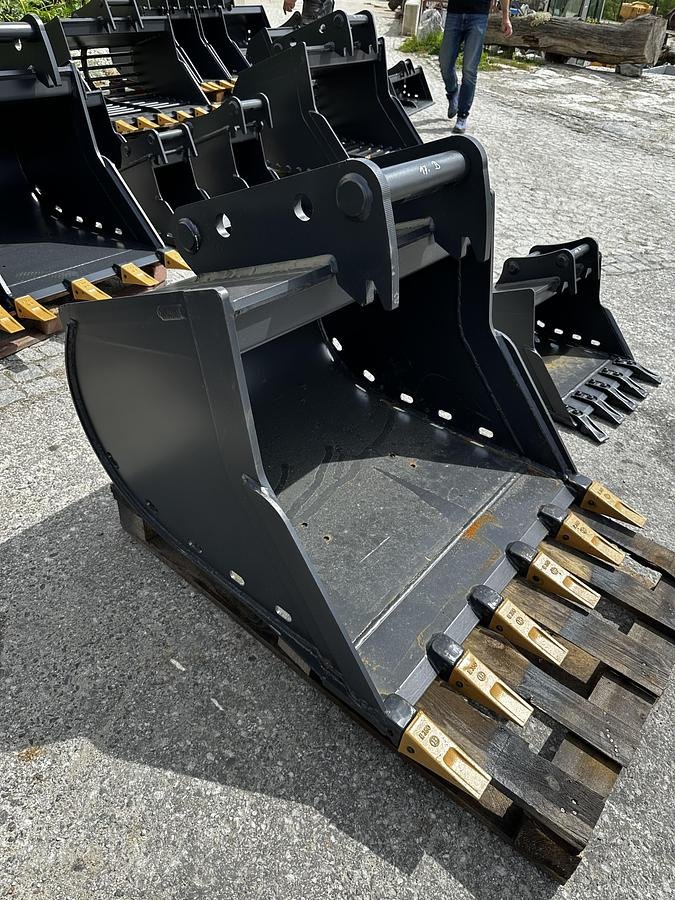 Sonstiges Zubehör του τύπου Big Dutchman Tieflöffel 90cm mit MS08 Symblock Aufnahme, Neumaschine σε Göpfritz an der Wild (Φωτογραφία 2)