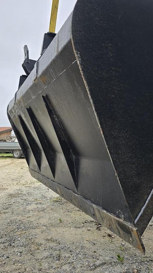 Sonstiges Zubehör des Typs Big Dutchman Volumenschaufel 200 cm mit Kramer Aufnahme, Neumaschine in Göpfritz an der Wild (Bild 5)