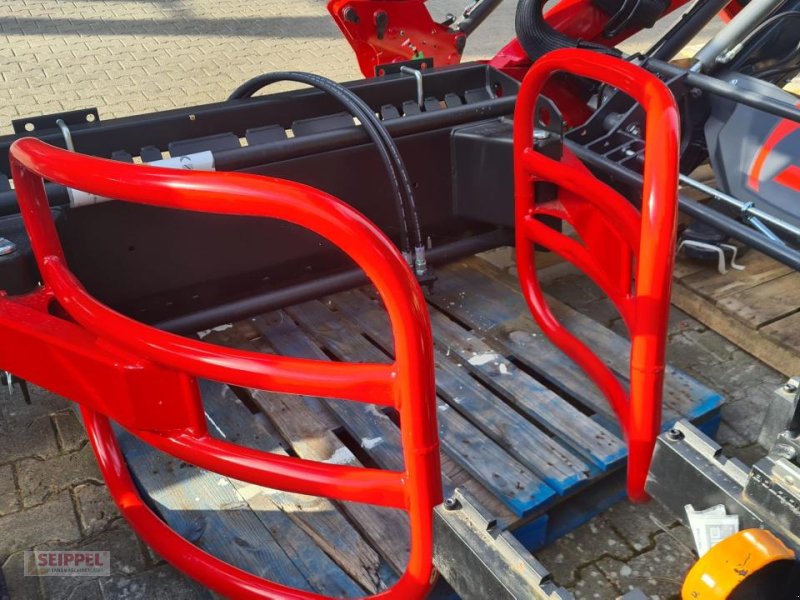 Sonstiges Zubehör of the type Case IH BALLENZANGE MX MANUBAL C40 CASE-IH, Neumaschine in Groß-Umstadt (Picture 1)