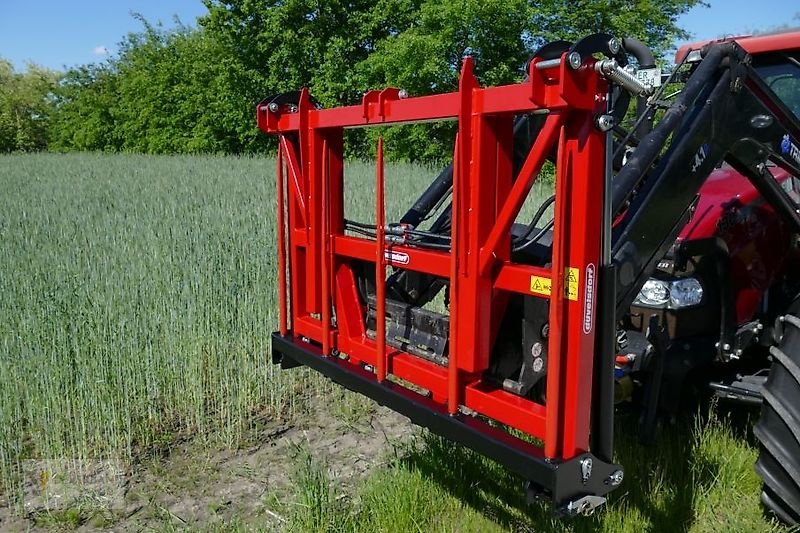 Sonstiges Zubehör typu Düvelsdorf Ballenspieß hydraulisch Euro, Vorführmaschine v Fischbach/Clervaux (Obrázek 3)