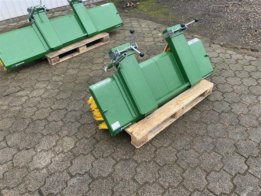 Sonstiges Zubehör des Typs Düvelsdorf Kost til pallegafler, 150 cm, Gebrauchtmaschine in Skive (Bild 2)