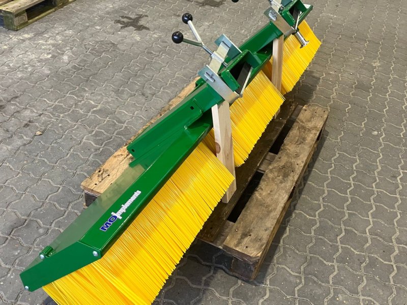 Sonstiges Zubehör typu Düvelsdorf Kost til pallegafler, 225 cm, Gebrauchtmaschine v Spøttrup (Obrázek 1)