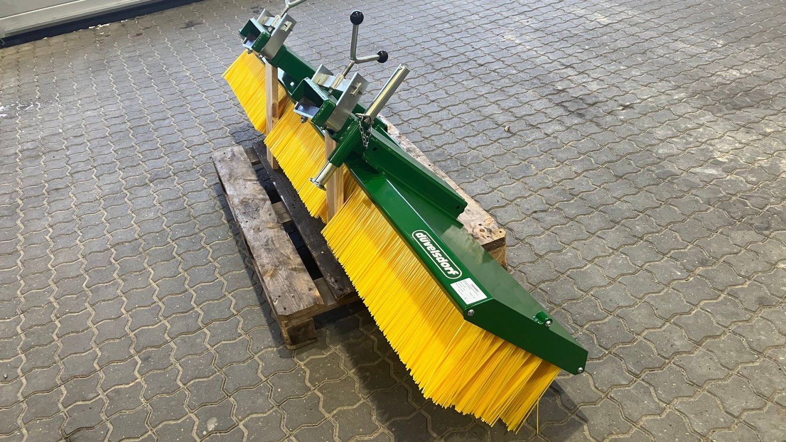 Sonstiges Zubehör typu Düvelsdorf Kost til pallegafler, 225 cm, Gebrauchtmaschine v Spøttrup (Obrázek 1)