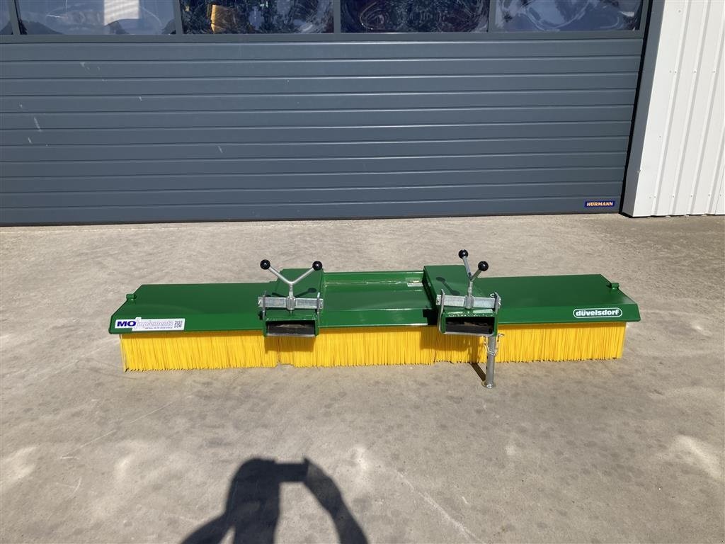 Sonstiges Zubehör des Typs Düvelsdorf Kost til pallegafler, 225 cm, Gebrauchtmaschine in Thorsø (Bild 7)