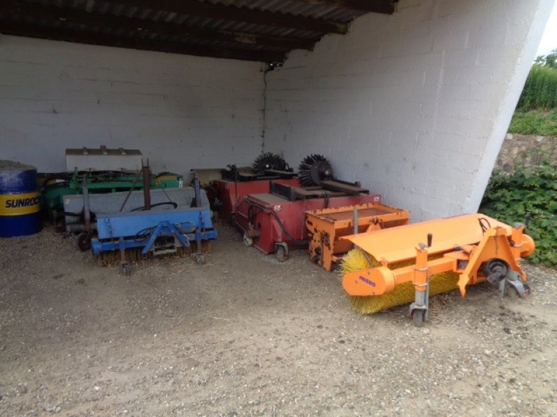 Sonstiges Zubehör of the type Sonstige 5 Stk. forskellige koste., Gebrauchtmaschine in Gram (Picture 2)